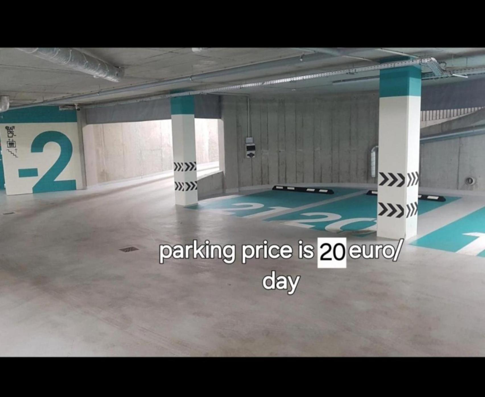 Happy Inn Emporia, Self Chek-In, Parking In The Underground Garage Vilnius Exterior photo